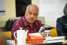 Mekeng Ungkap Izin Tambang...