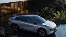 Xpeng G7, SUV Cerdas...