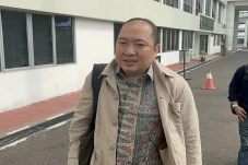 Penuhi Panggilan Penyidik,...