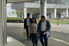 Penampakan Fiona, Mantan...