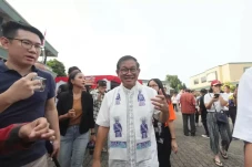 Gubernur Jakarta Lahir...