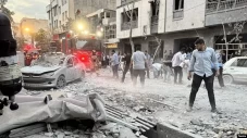 Iran Desak Pertemuan...