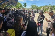 Ngeri! Kapal Pengangkut...