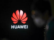 Huawei dan SMIC Kini...