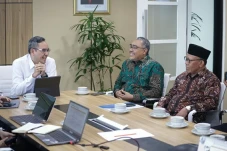 Pendaftar Dosen dan...