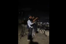 Ingin Tutupi Kekalahan,...