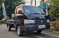 Saat Pasar Mobil Terseok-seok,...