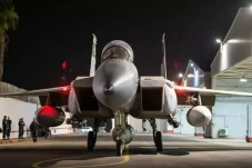 60 Pesawat Israel Lancarkan...