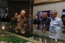 Ketua KPK dan Dewas...