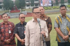 Tinjau Tempat Tidur...