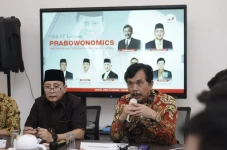 Prabowonomics dan Tantangan...