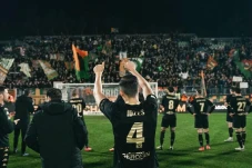 Legenda Udinese Bersuara:...