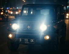 Mobil Pelat Hitam Pakai...