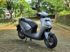 Subsidi Motor Listrik...