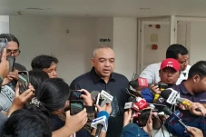 2 Pemain Dicoret dari...