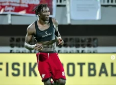 Balotelli Resmi Gabung...
