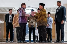 Besok PM Malaysia Anwar...