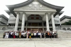 Peserta Konferensi Internasional...