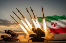 Rudal Iran Hancurkan...