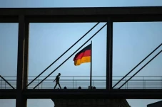 12.000 Perusahaan Jerman...