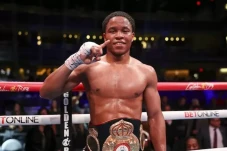 Kekejaman Floyd Schofield...