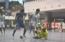 Surabaya Diputuskan...