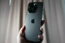 Evolusi Teknologi iPhone...
