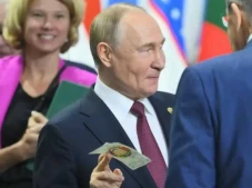 BRICS Bertekad Gulingkan...