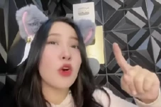 Nggak Cuma Ketawa, Ini...