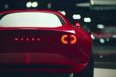 Mazda Pastikan Pembangunan...