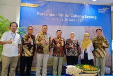 Perkuat Layanan Nasabah,...