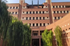 4 Universitas Terbaik...