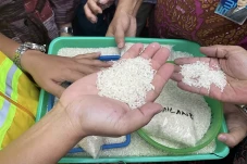 10 Perusahaan Besar...