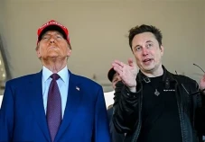 Trump Pertimbangkan...