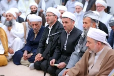 Dulunya, Sunni Mendominasi...