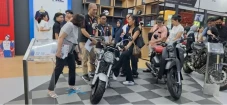 CB650R Curi Perhatian...