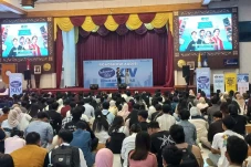 Ribuan Anak Muda Solo...