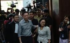 Tom Lembong Disambut...