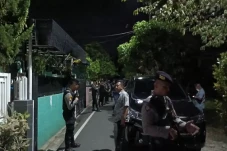 KPK Geledah Rumah Plt...