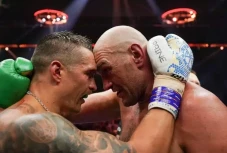Trilogi Tyson Fury vs...