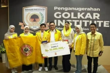 Golkar Apresiasi Banyak...
