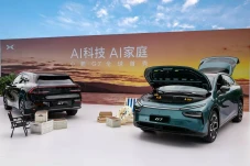 SUV Listrik Xpeng G7...
