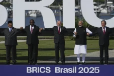 BRICS Desak Perubahan...