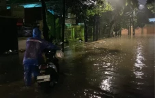 Banjir Jakarta Masih...