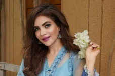 Profil Humaira Asghar...