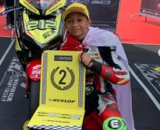 Mantap! Pembalap Indonesia...