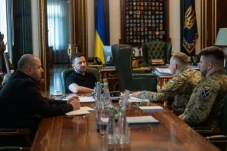 Zelensky Ancam Invasi...