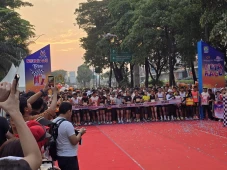 Lomba Lari Notarace...