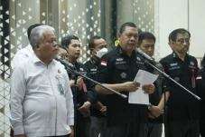 Kejagung Tetapkan 4...