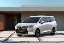 Wuling Akan Luncurkan...